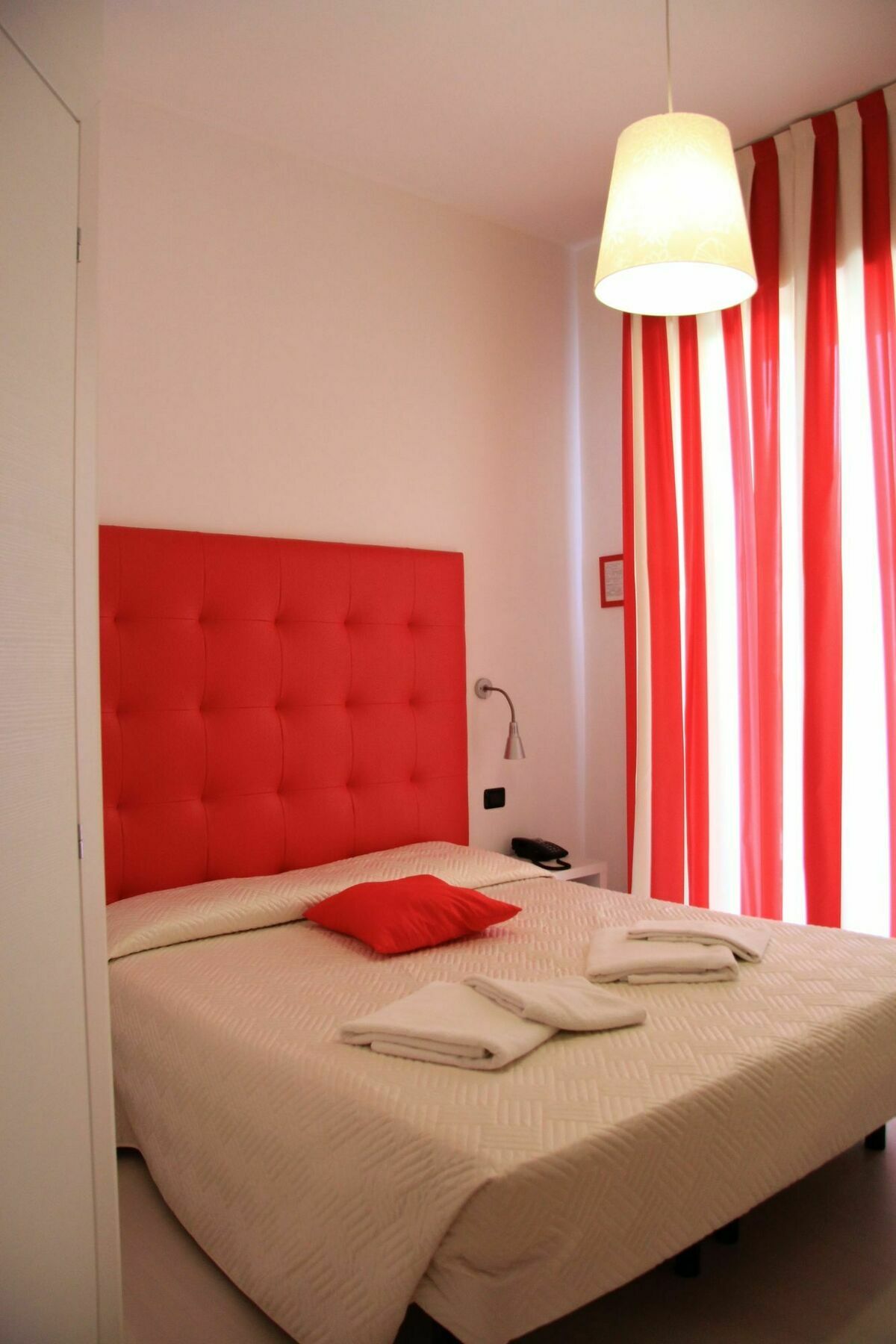 Hotel Leonardo Cesenatico Exterior photo