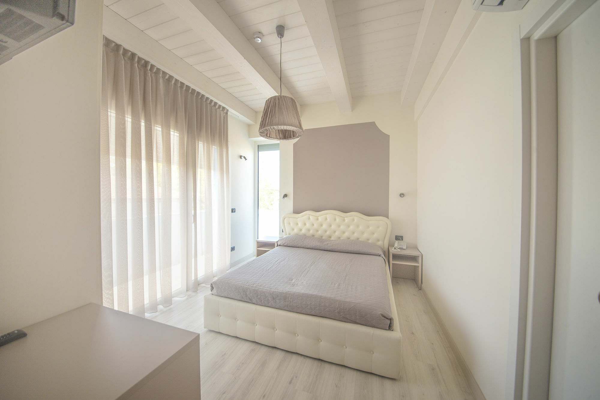 Hotel Leonardo Cesenatico Exterior photo