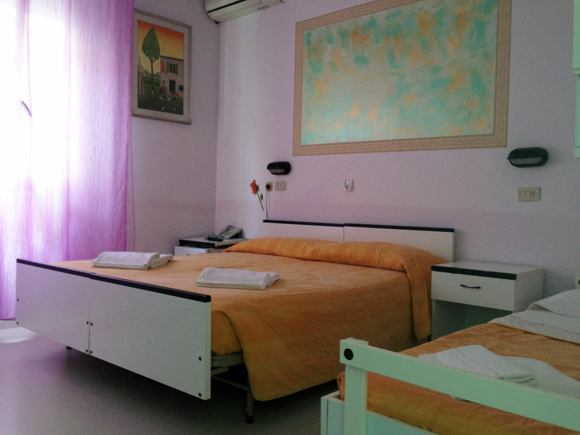 Hotel Leonardo Cesenatico Exterior photo